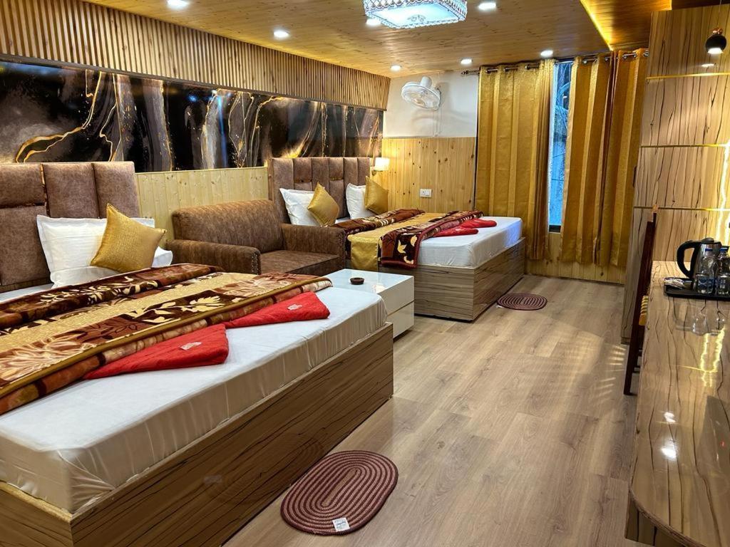 Hotel Ma Heights ダルハウジ エクステリア 写真