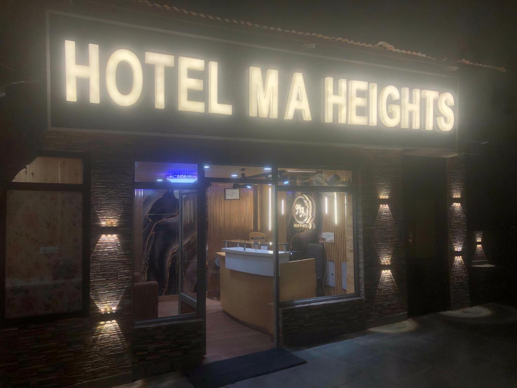 Hotel Ma Heights ダルハウジ エクステリア 写真